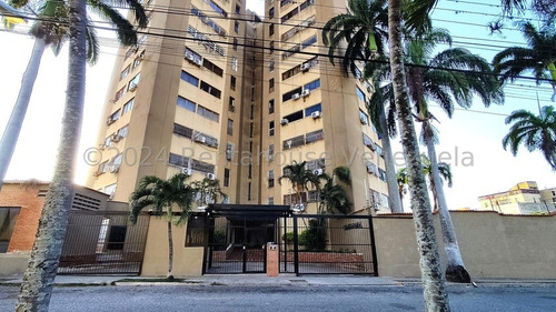 Hector Piña Vende Apartamento Semi Amoblado En Cabudare Centro 2 4-1 4 2 7 1