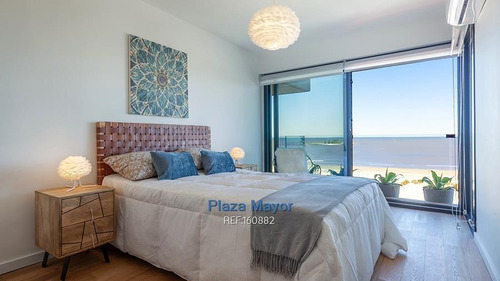 Apartamento Con Vista Privilegiada A La Rambla De Malvín