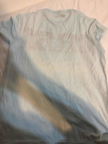 Remera Levis T. S