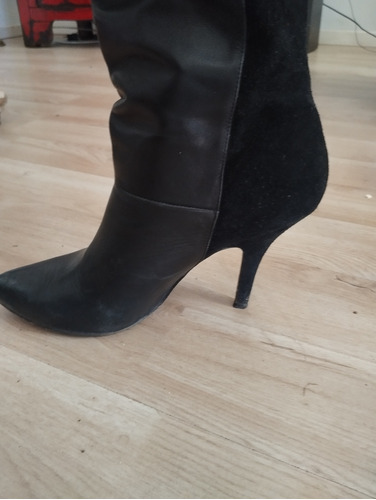 Botas Altas Zara T. 40