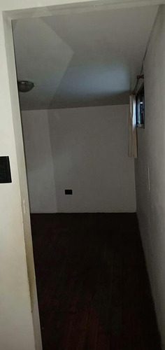 Imagen 6 de 13 de Departamento En Venta - 2 Dormitorios, 1 Baño - 60mts2 - La Plata