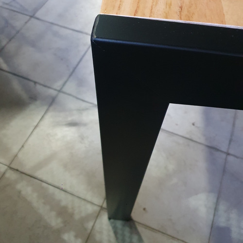 Imagen 4 de 8 de Mesa Industrial Madera Paraiso 200x120 Laqueado 70/30 Hierro