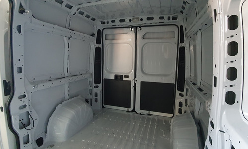 Imagen 7 de 19 de Citroën Jumper 2.2 435 L2h2 Hdi 130 Mt6