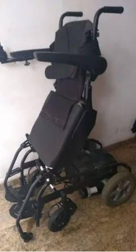 Cadeira De Rodas Motorizada Jaguaribe Stand Up 
