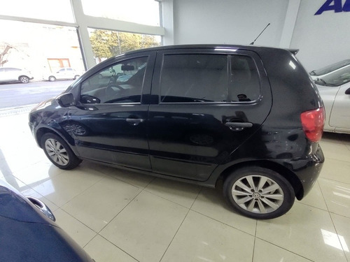Imagen 7 de 16 de Volkswagen Fox 2011 1.6 Comfortline Pack 5 P