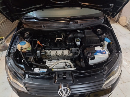 Imagen 10 de 15 de Volkswagen Gol Trend 2013 1.6 Pack I 101cv