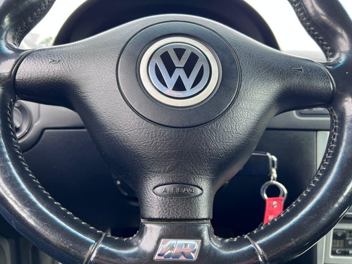 Volkswagen Golf R32 V6 2003