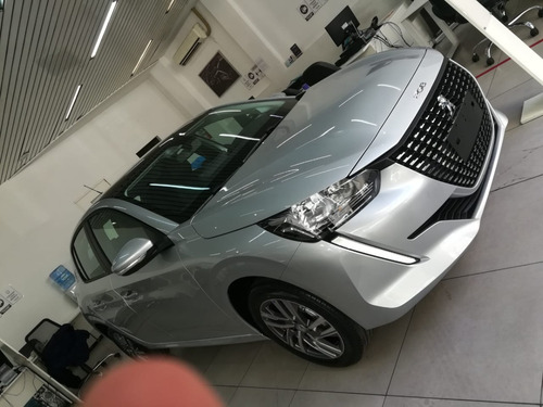 Nuevo Peugeot 208 Allure (m)