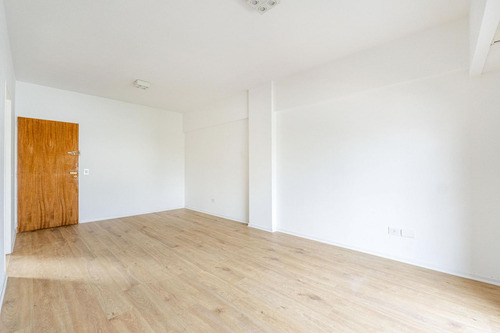 Departamento En Venta · 2 Ambientes · Almagro · San Luis Al 3200