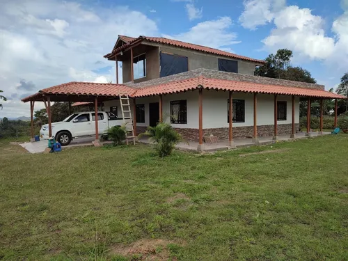 Se Vende Casa Campestre En Yolombó