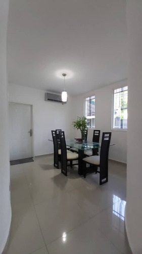 Se Vende Casa 560m2 6h/5b/4p Paso Real Charallave 7078