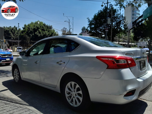 Nissan Sentra 1.8 Advance Mt
