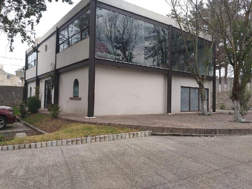 Oficina Comercial En Venta En Santa María Tlalmimilolpan, Lerma, México