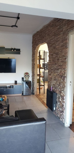 Imagen 5 de 13 de Venta 3 Ambientes Como Nuevo A Pasos Av Lope De Vega