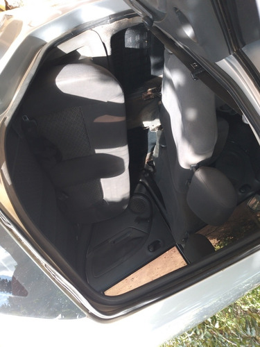 Ford Fiesta Sedan 1.6 Flex 4p 2006