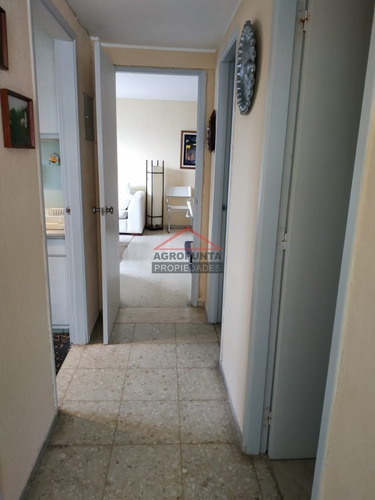 Apartamento En Venta, 2 Dormitorios En Punta Del Este - Ref: 5064