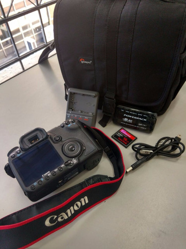 Canon 50d Bolsa, Adaptador, Bateria E Cartão De Memória 16gb