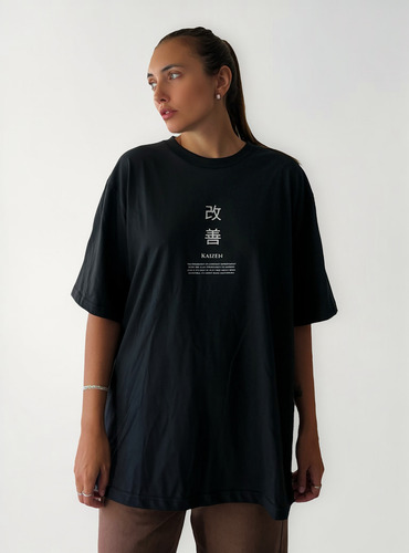 Remera Negra Kaizen Algodón Premium 100% Eclipse Rojo