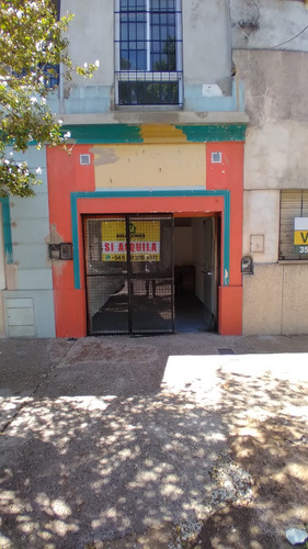 Se Alquila Excelente Local Comercial En San Vicente!!!!