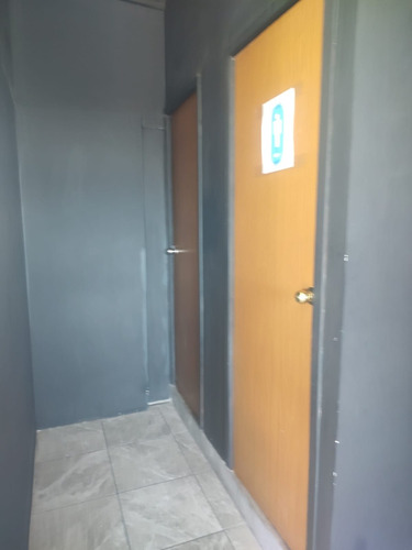 Local En Venta Plaza Avanzza, Av. El Jacal