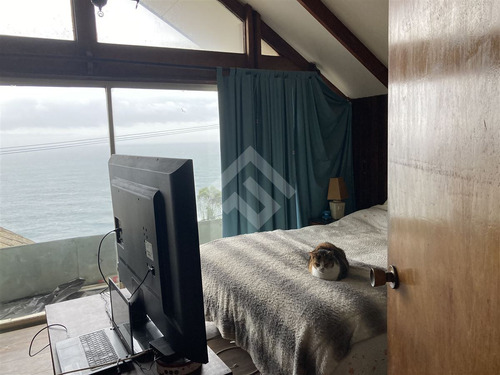 Vendo Casa En Reñaca Gran Vista 5 Dorm. + Cabaña 2 Dorm