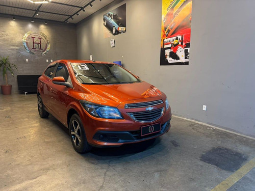 Chevrolet Onix 1.4mt Lt