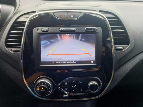 Renault Captur 1.616v Intense Sce X-tronic 5p
