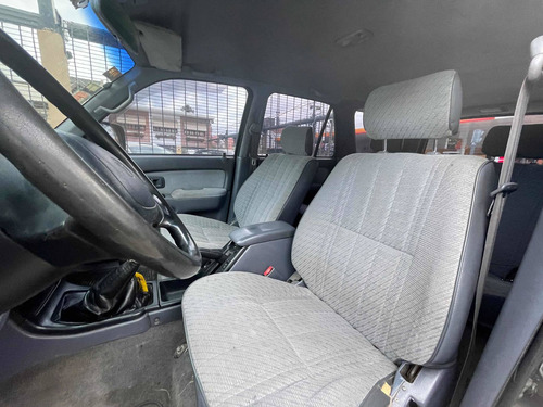Toyota SW4 3.0 I Runner