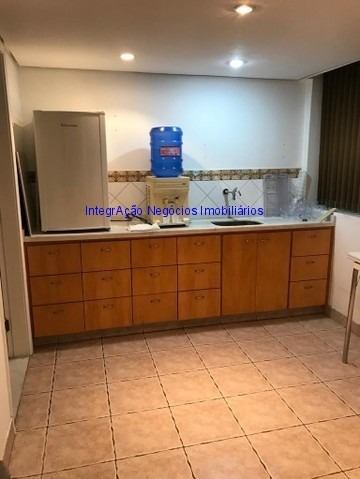 Imagem 10 de 12 de Conjunto Comercial 104m², 02 Banheiros E 01 Vaga Na Garagem. Condomínio Com Recepção E Segurança 24hrs. Excelente Localização Á 4 Minutos Andando Pa - 21041612 - 69410103