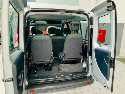 Fiat Doblo Essence 1.8 Flex 16v 7l