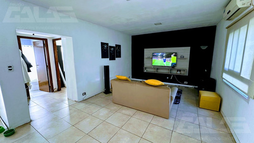 Casa Minimalista De 4 Amb Con Local Totalmente Independiente
