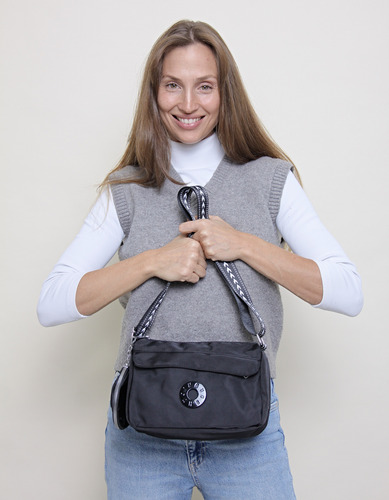 Bandolera Morral Tresher Deportivo Importada Con Monedero Negro Liso Plateado Estampada
