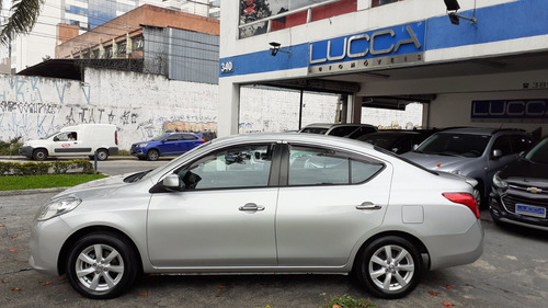 Nissan Versa 1.6 16v Sl 2013