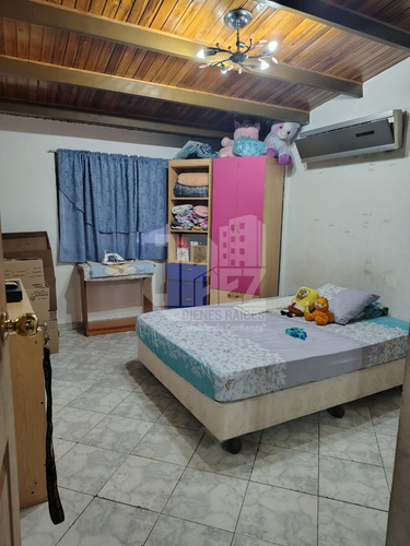 Casa En Venta Villa Del Este Guatire