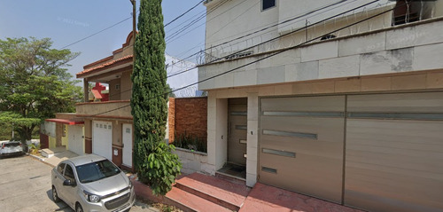 Casa En Remate Bancario En C. Obsidiana, Joyas Del Oriente, Tuxla Gutierrez, Chiapas (60% Descuento, Única Oportunidad, Sólo Pago De Contado En 2 Cuotas) ¡gran Oportunidad De Inversión! - Sk12