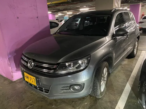 Volkswagen Tiguan Tu I-line 4x4,turbo Refull, Cuero, 200hp,
