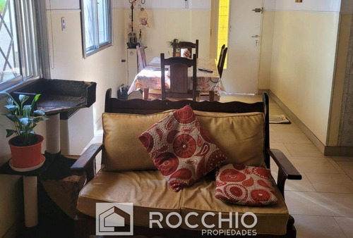 Casa 4 Ambientes. | Roldan, Belisario 2599