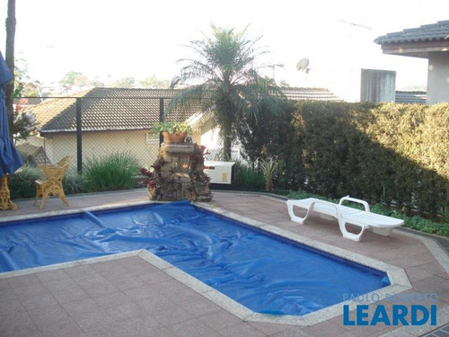 Imagem 9 de 15 de Casa Em Condomínio - Condomínio Arujá 5 - Sp - 374018