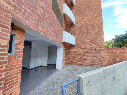 Imagen 14 de 16 de Yasmin Roa En Venta Hermoso Penthouse En Venta En Manantial Naguanagua (130 M2) Cod 449642