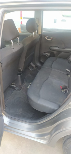 Imagen 8 de 13 de Honda Fit Lx 1.4 2010