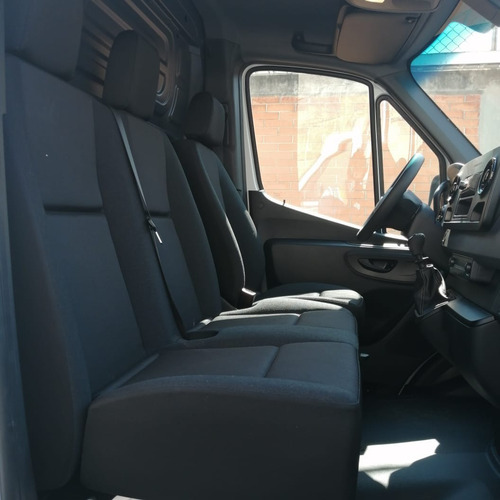 Imagen 4 de 10 de Sprinter Cargo Corta 311 Mod. 2021