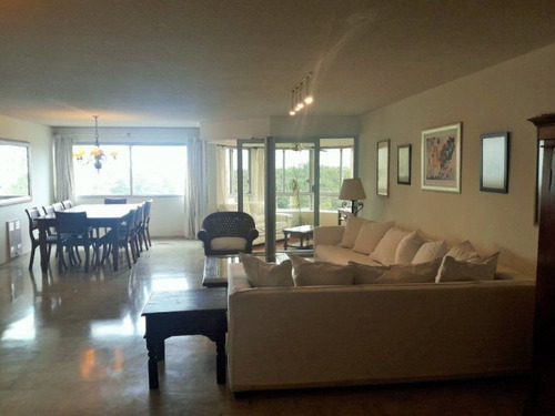 Venta De Apartamento 3 Dormitorios En Roosevelt