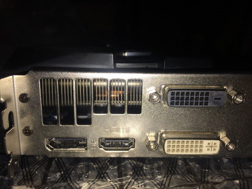 Imagen 6 de 7 de Tarjeta De Video Hd 7970 3gb (r9 280x)
