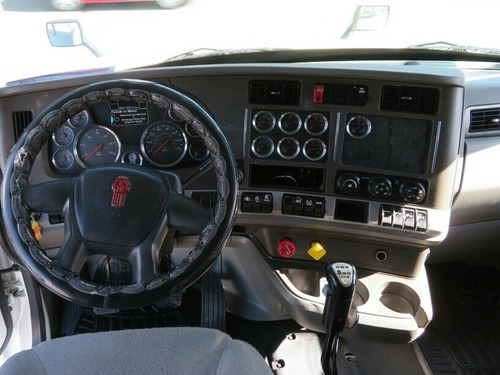 Imagen 12 de 15 de Kenworth T680