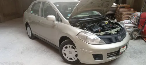 Nissan Tiida 1.8 Advance Sedan Mt