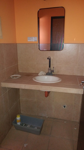 Imagen 15 de 20 de Oficina En Venta. Muy Buen Estado. Escucha Oferta!!!
