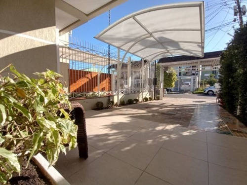 Casa Em Hípica Com 3 Dormitórios - Mi271159