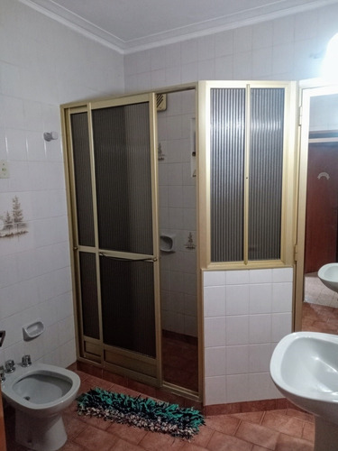 Imagen 10 de 12 de Oportunidad Vendo Chalet Centrico En Coronda