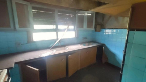 Casa En Venta En Castelar