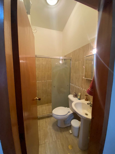 Townhouse. En Villa Venezia Manantial, Naguanagua. LG